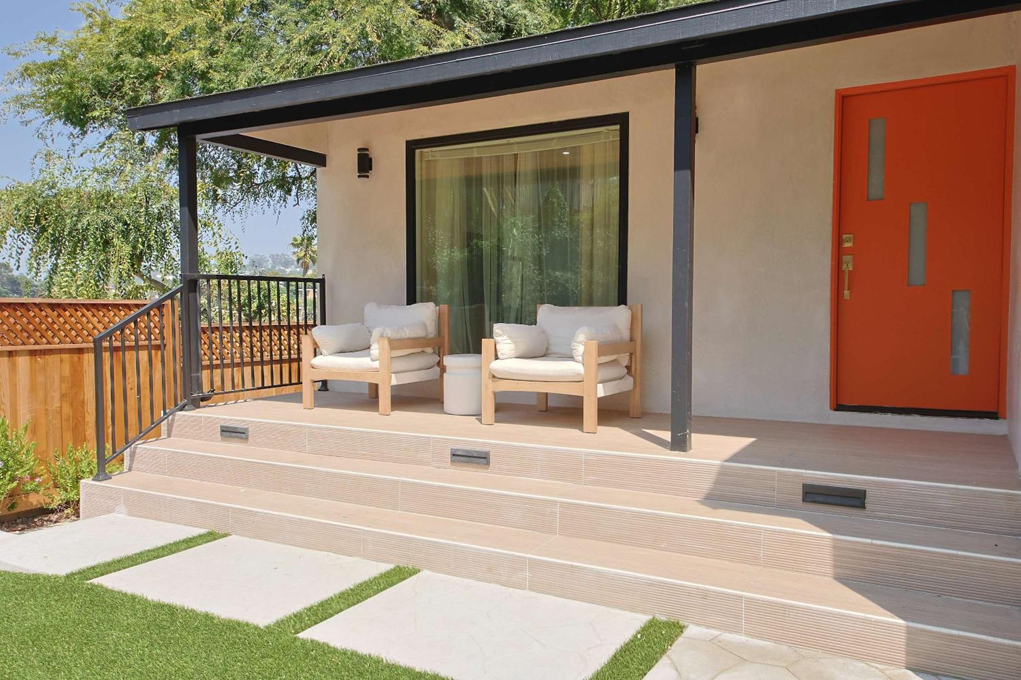 Chic 2b2b W Views Near Sunset Blvd
